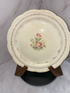 🍽️ Vintage Floral Gold Trim Plate – Elegant 22kt Gold Accent Collector’s Piece 🌸✨(chip on back)