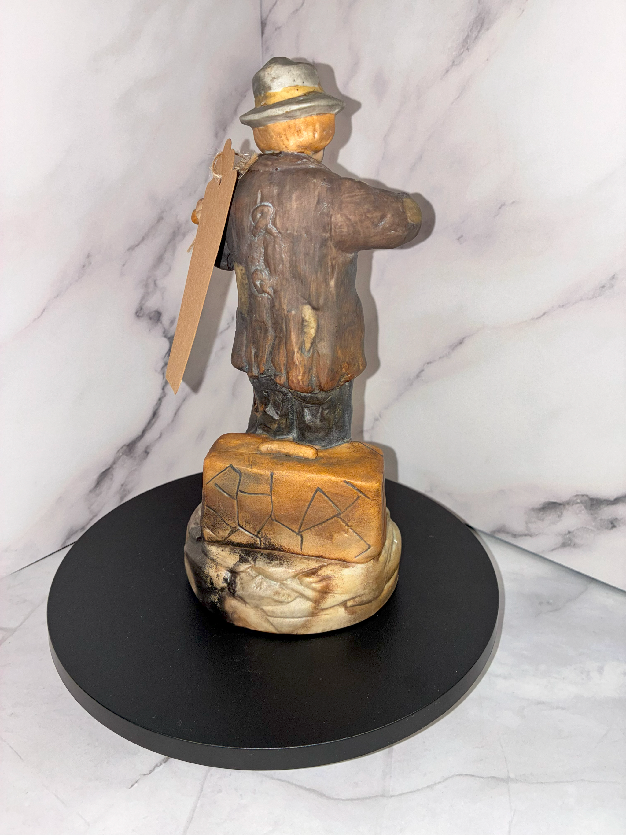 🎻 Emmett Kelly “Violin Player” Clown Figurine – Vintage Collectible