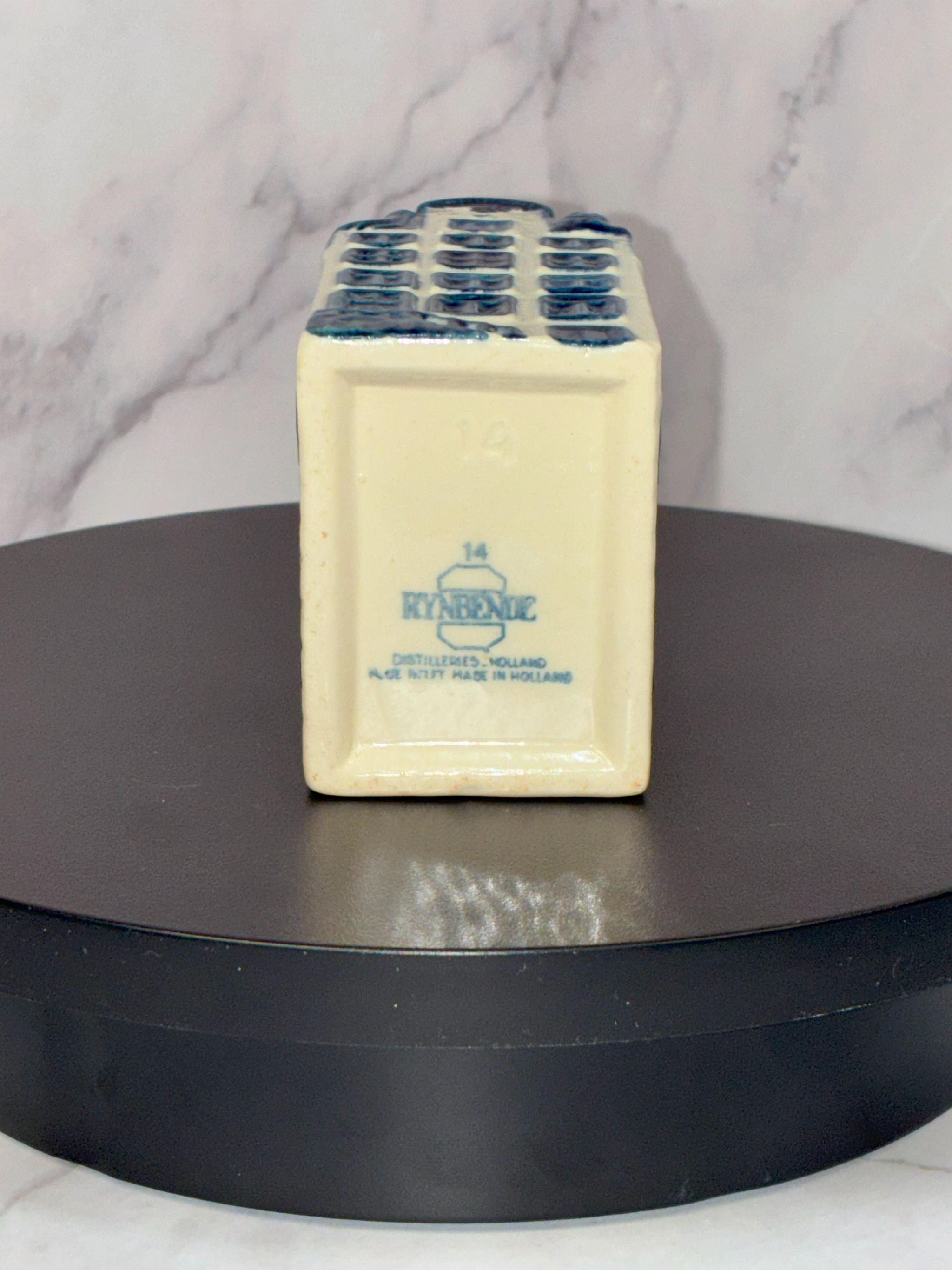 Vintage 1980s KLM Delft Blue Miniature House No. 14 – Rynbende Distilleries