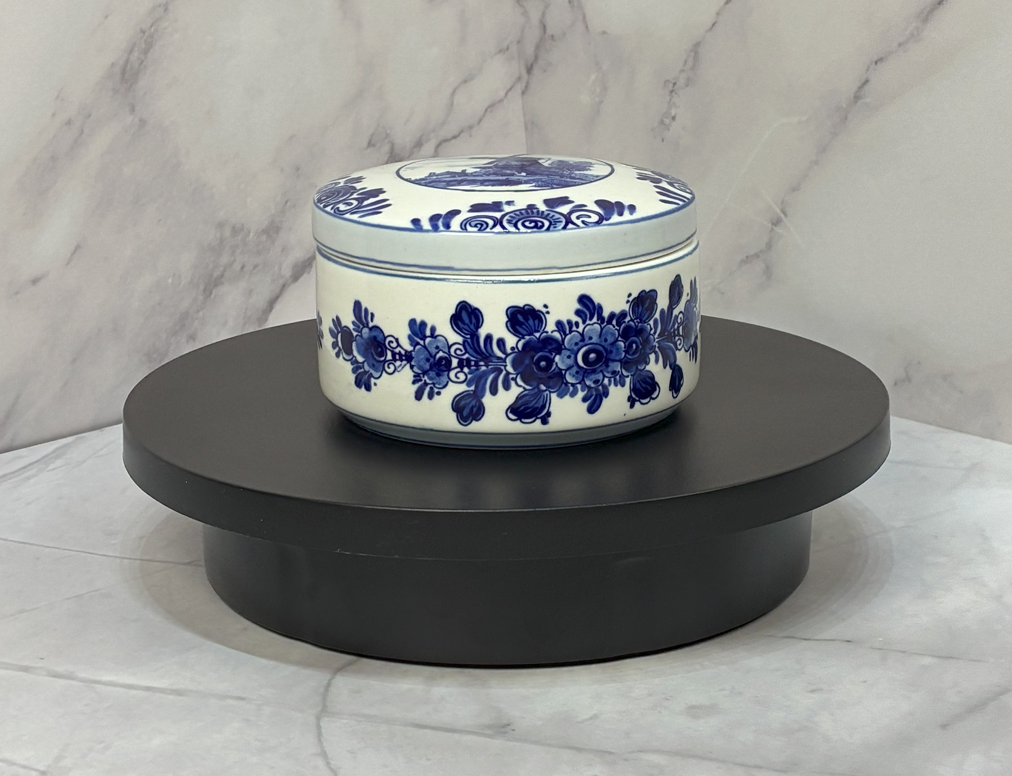 💙 Vintage 1970s Delft Blue Lidded Trinket Bowl – Hand-Painted in Holland 💙