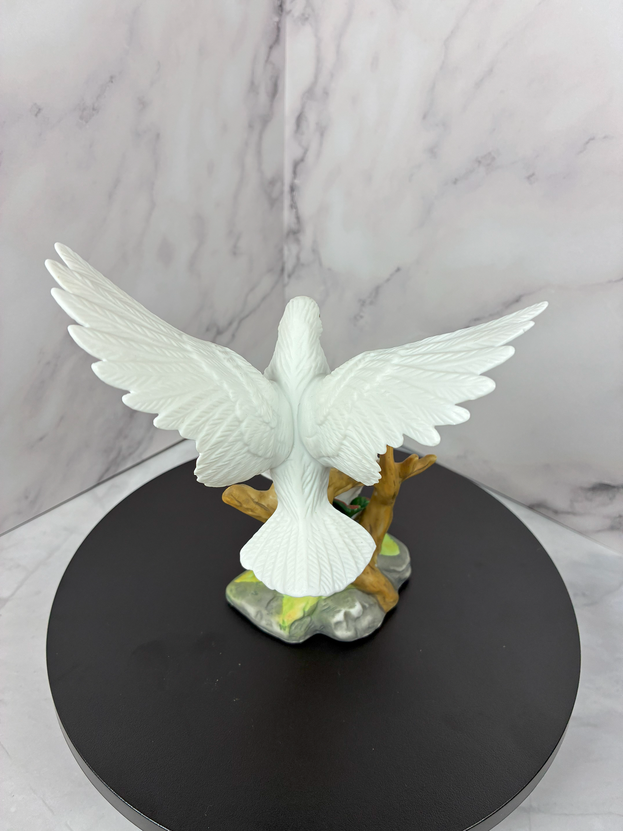 🤍 Vintage Wellington Collection White Dove Figurine with Pink Flower (c. 1980s) 🌸