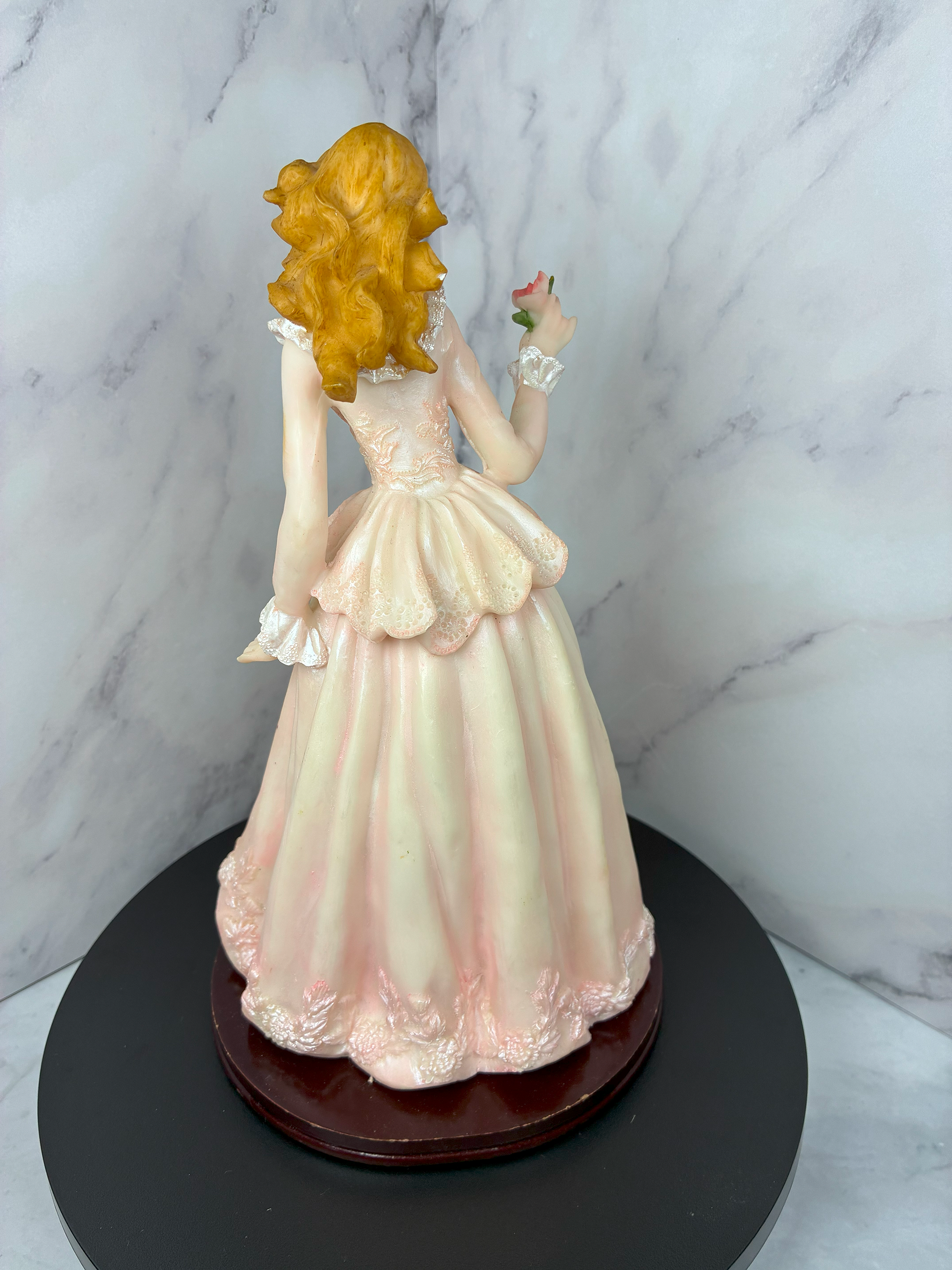 🌸 Vintage Elegant Lady in Pink Gown Figurine (c. 1980s) 💕