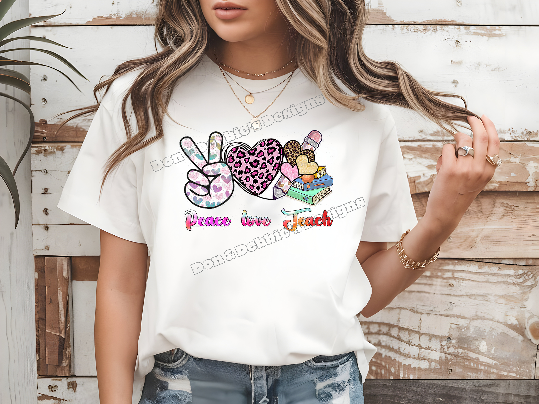 🍎 Peace Love Teach DTF Teacher T-Shirt ✏️