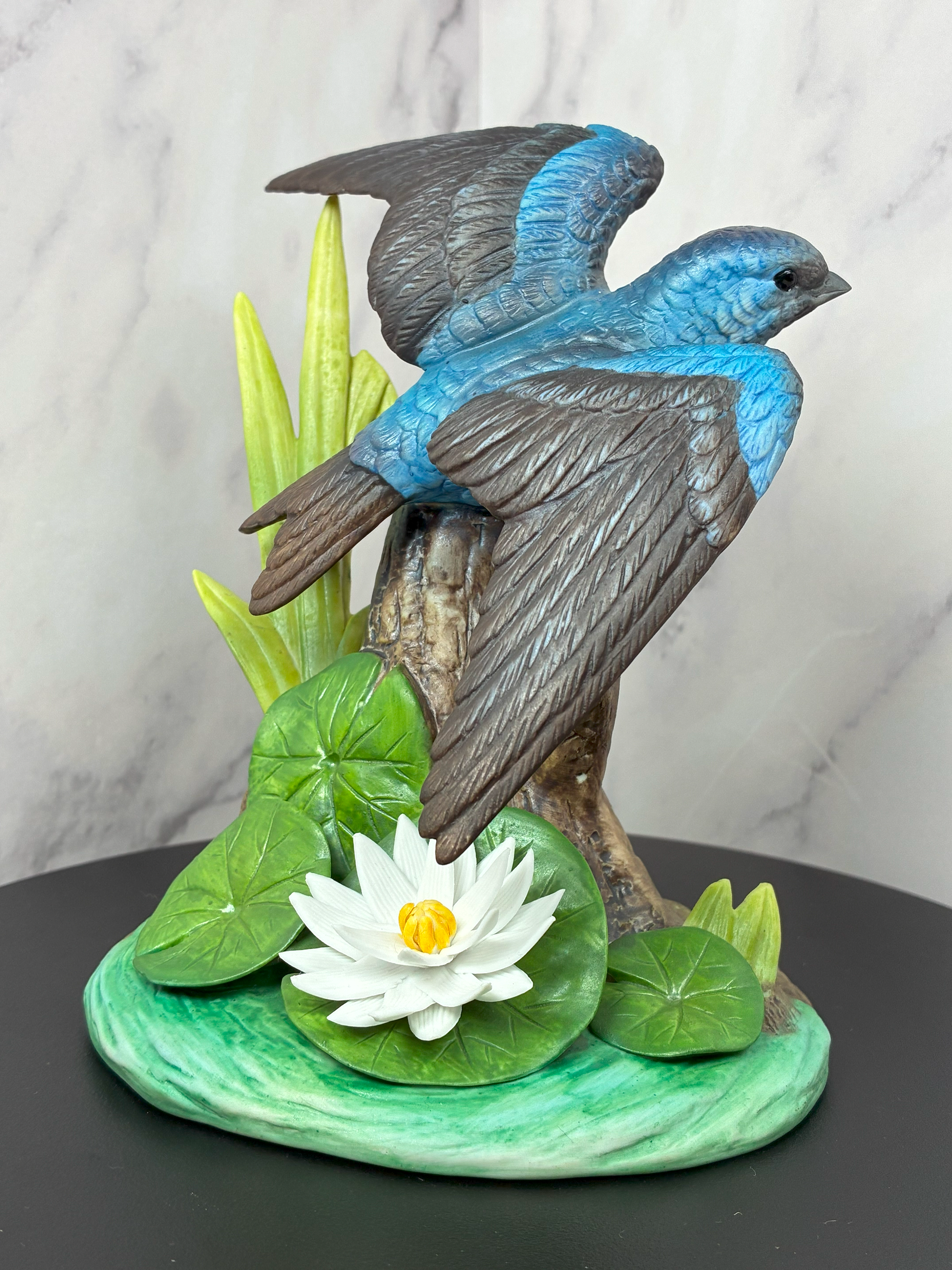 🕊️ Vintage 1992 Andrea by Sadek "Purple Martin with Water Lily" Figurine 🌸