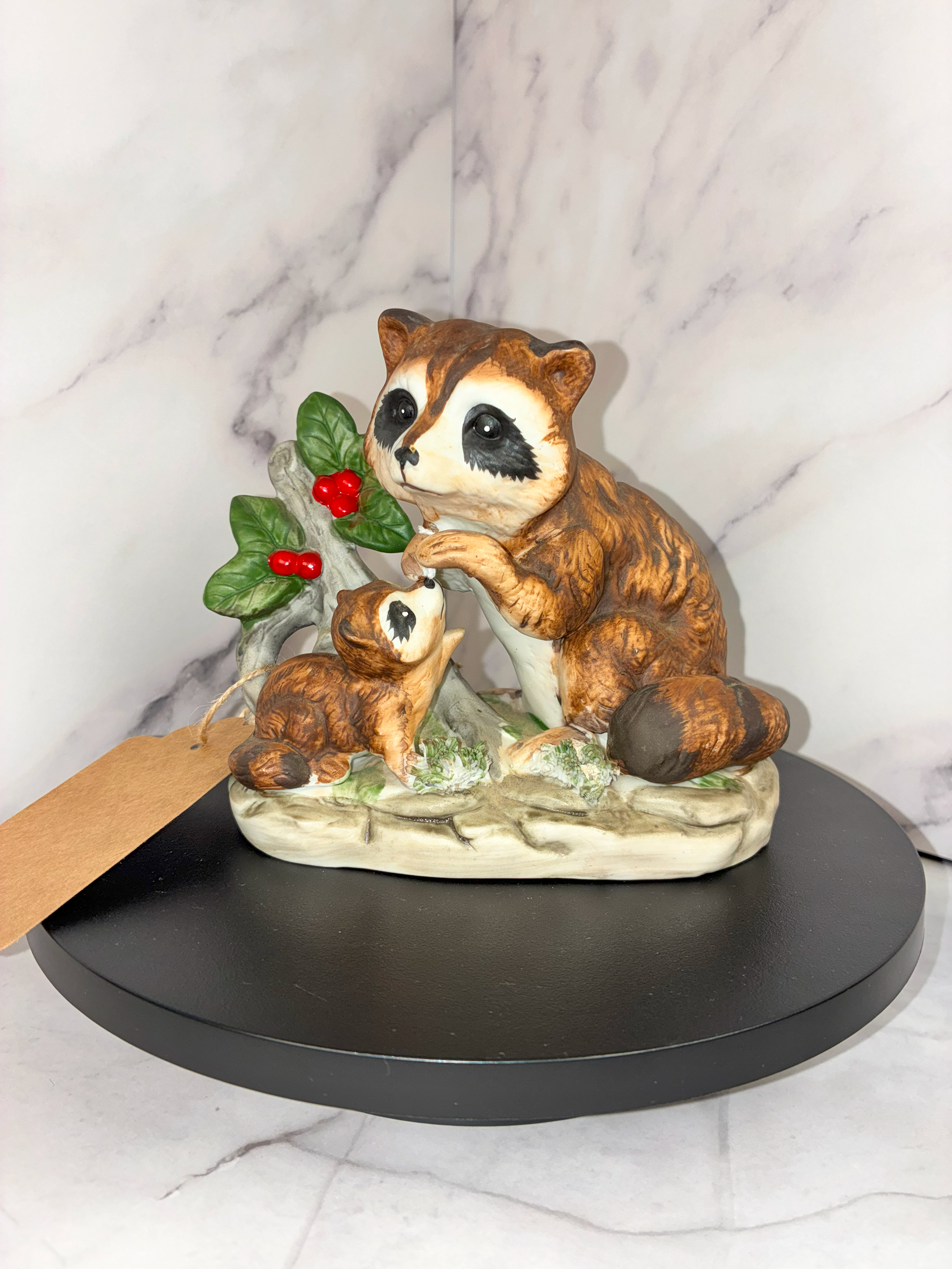 🦝 Sweet Raccoon Family Figurine – Vintage Taiwan Collectible