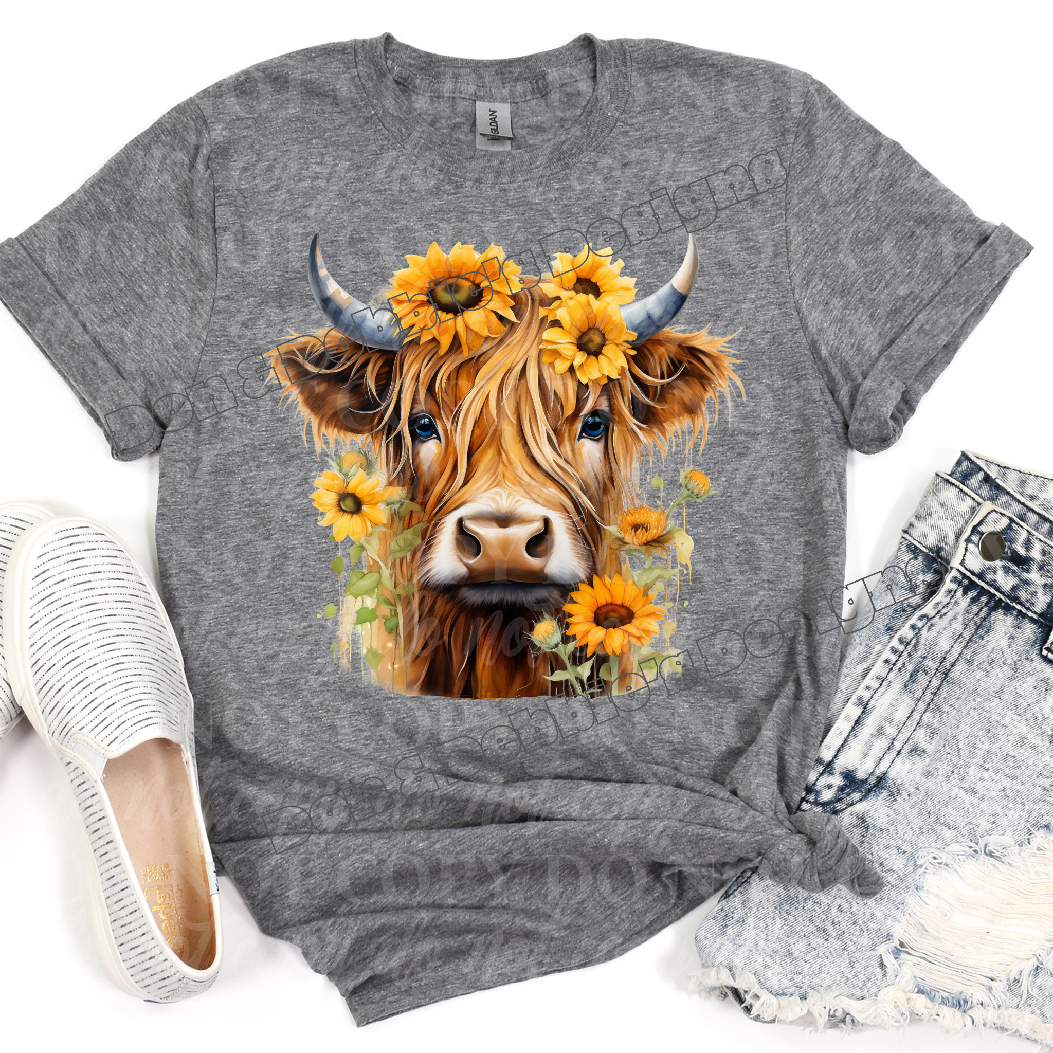 🌻 Sunflower Highland Cow Tee 🌻