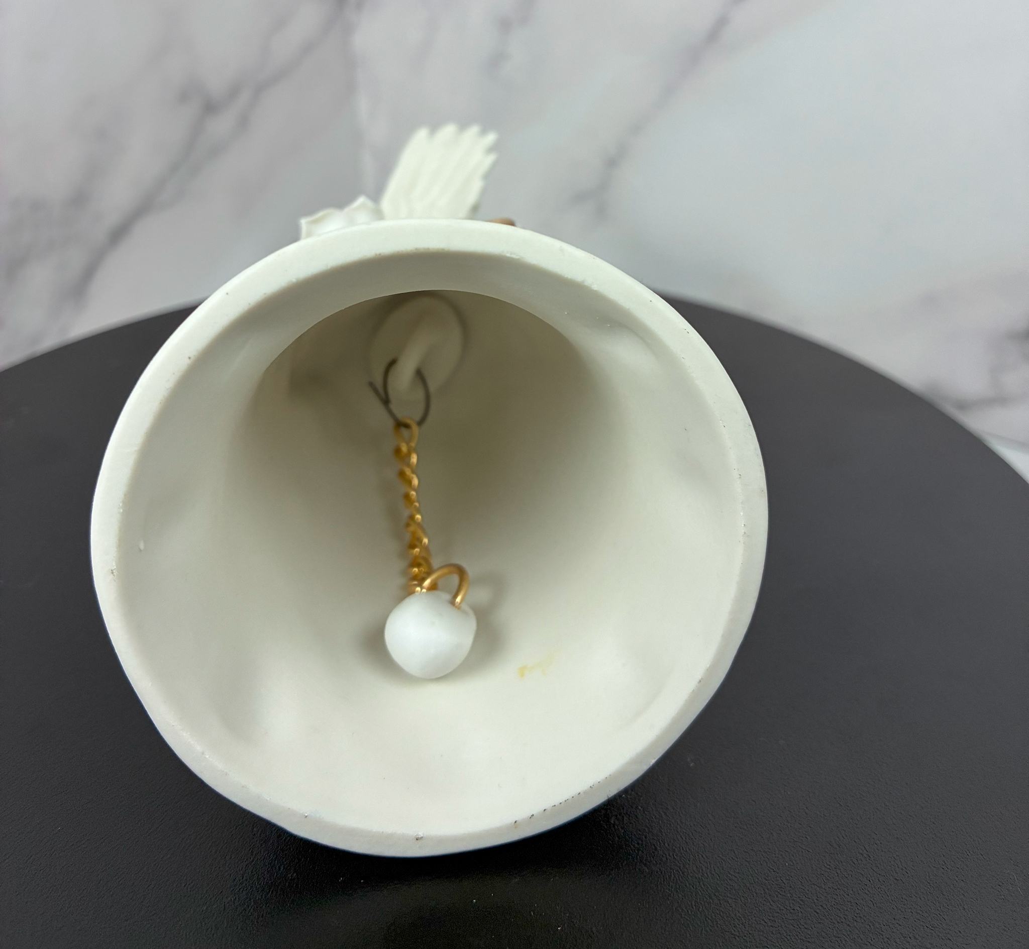 🦢 Vintage Swan Bell with Pink Roses – Elegant 1980s Porcelain Collectible 🌸