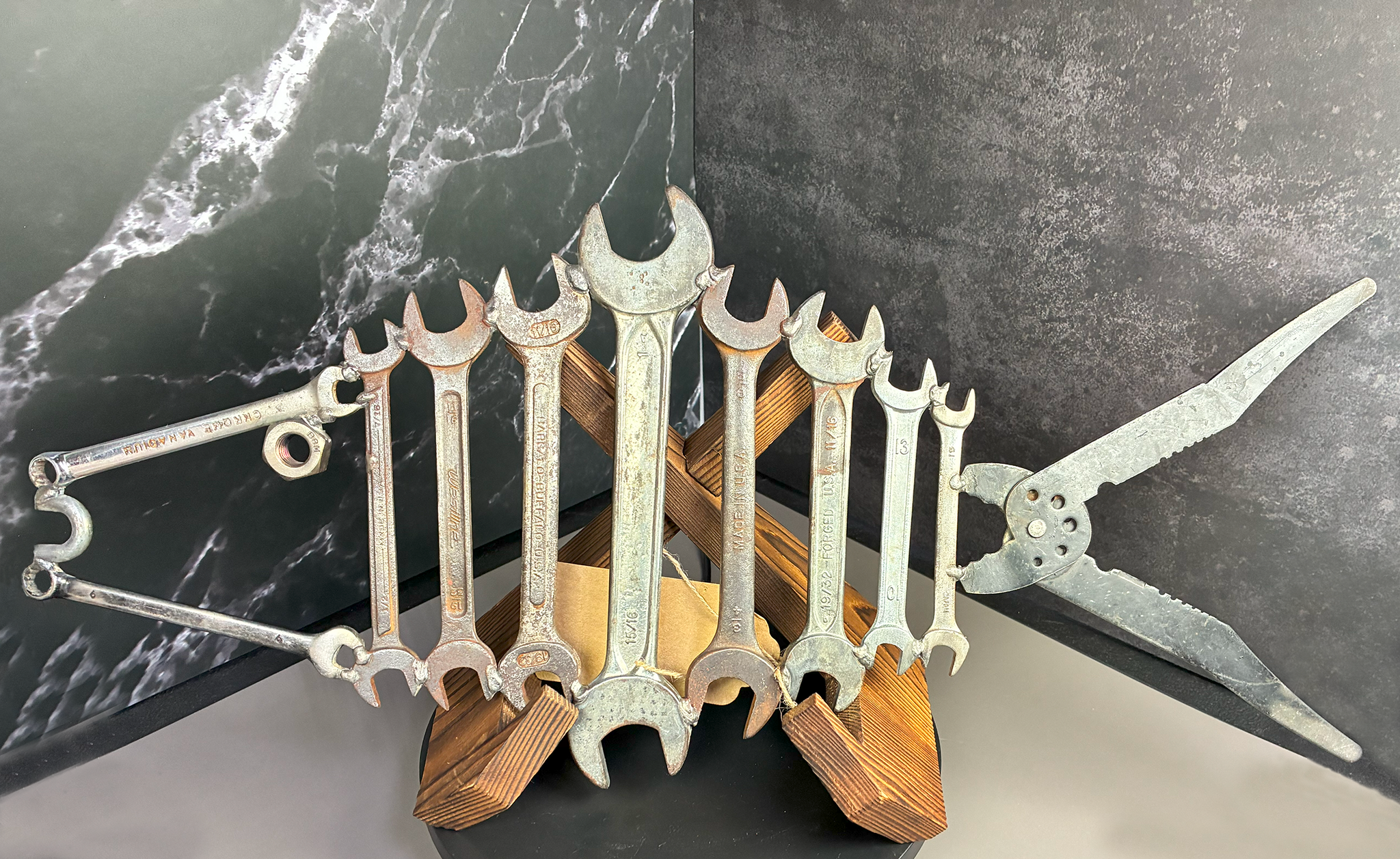 🎣 "Ironjaw Cruiser" – Unique Metal Fish Tool Art 🎣