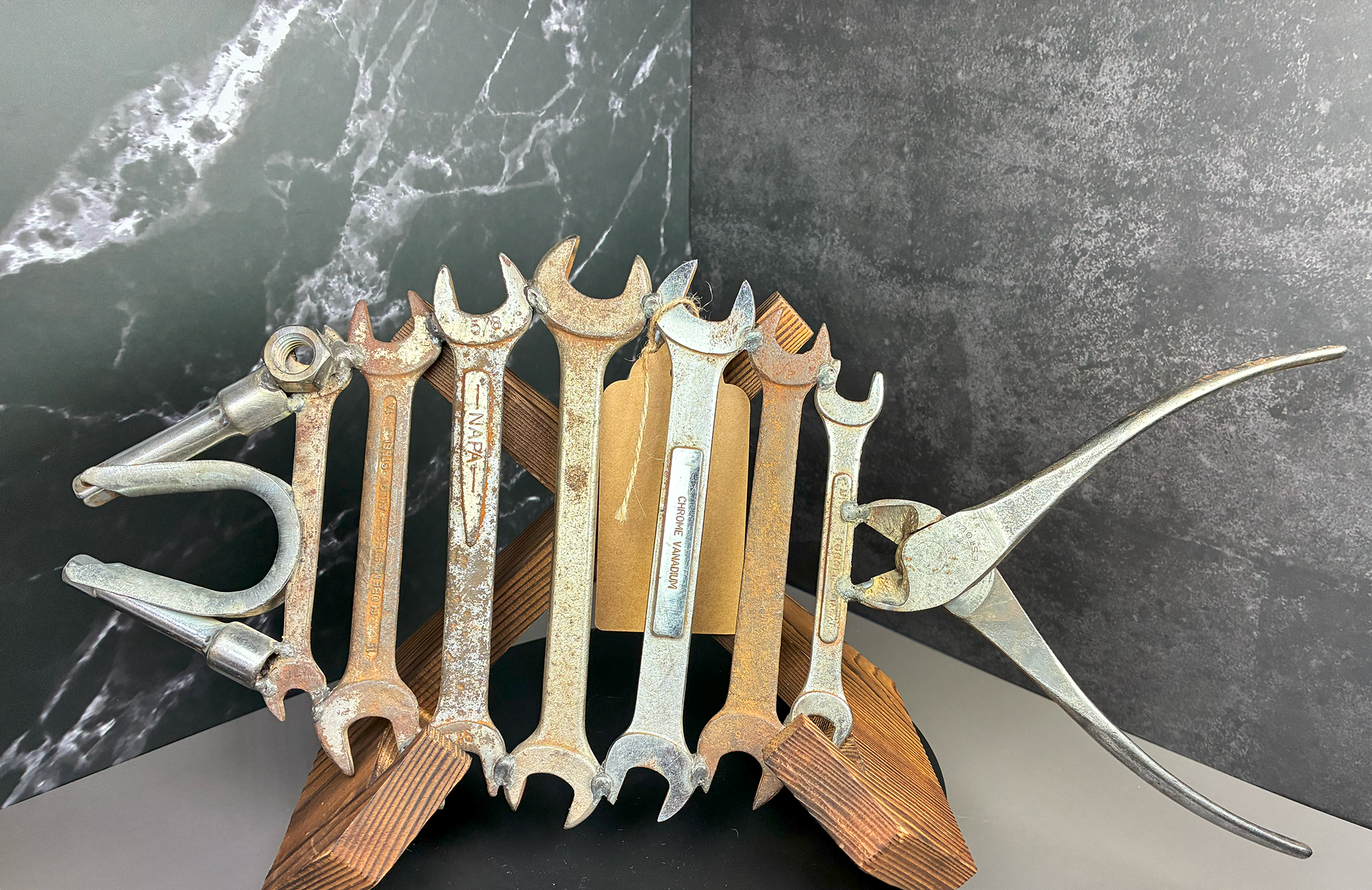 🎣 "Rusty Reef Catch" – Unique Metal Fish Tool Art 🎣