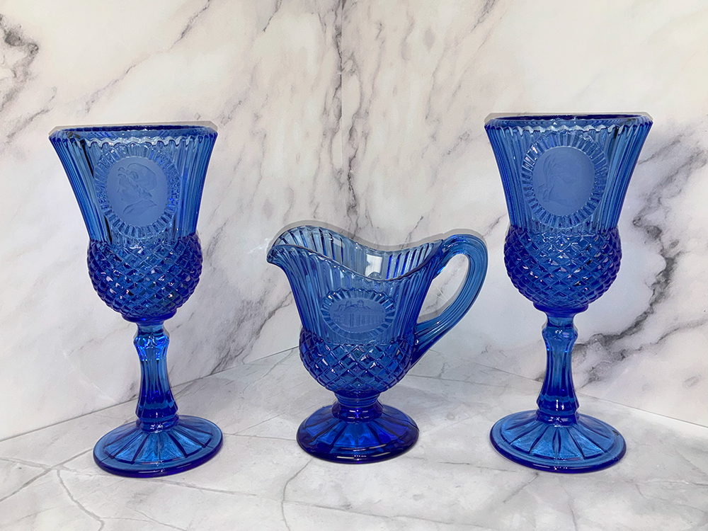 💙 Vintage L.E. Smith Colonial Blue Glass Set – c. 1960s ✨